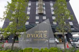 Avenue D' Vogue
