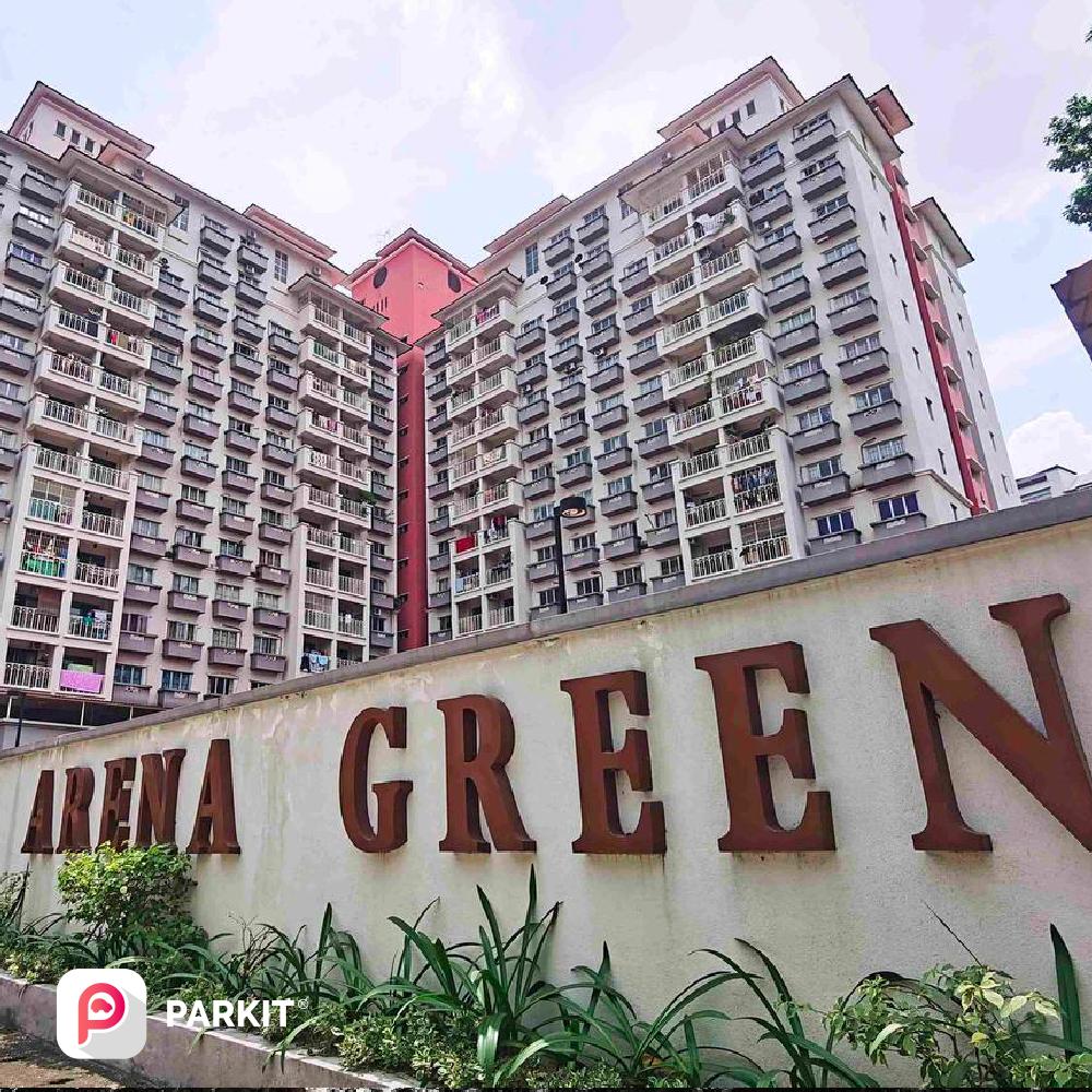 Arena Green Apartment