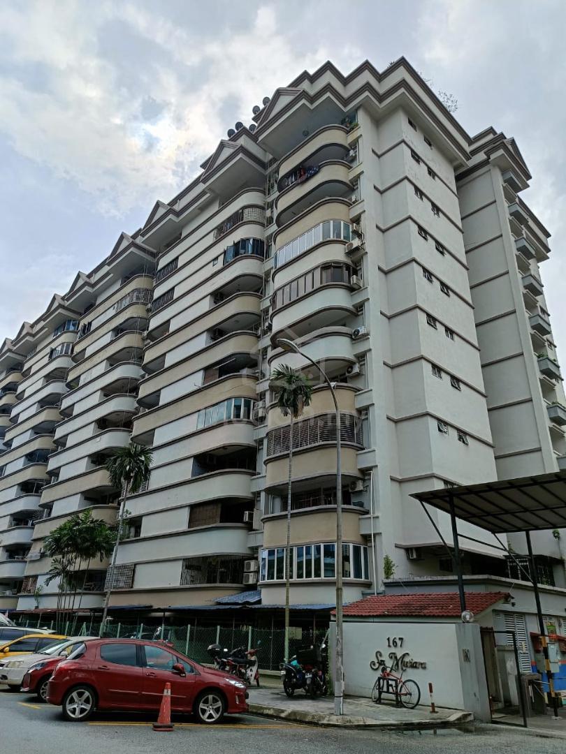 Sri Mutiara Apartment